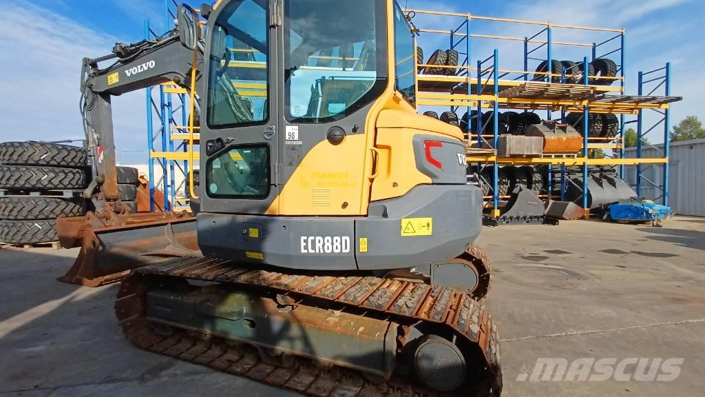 Volvo ECR 88 D Midi bageri 7t – 12t
