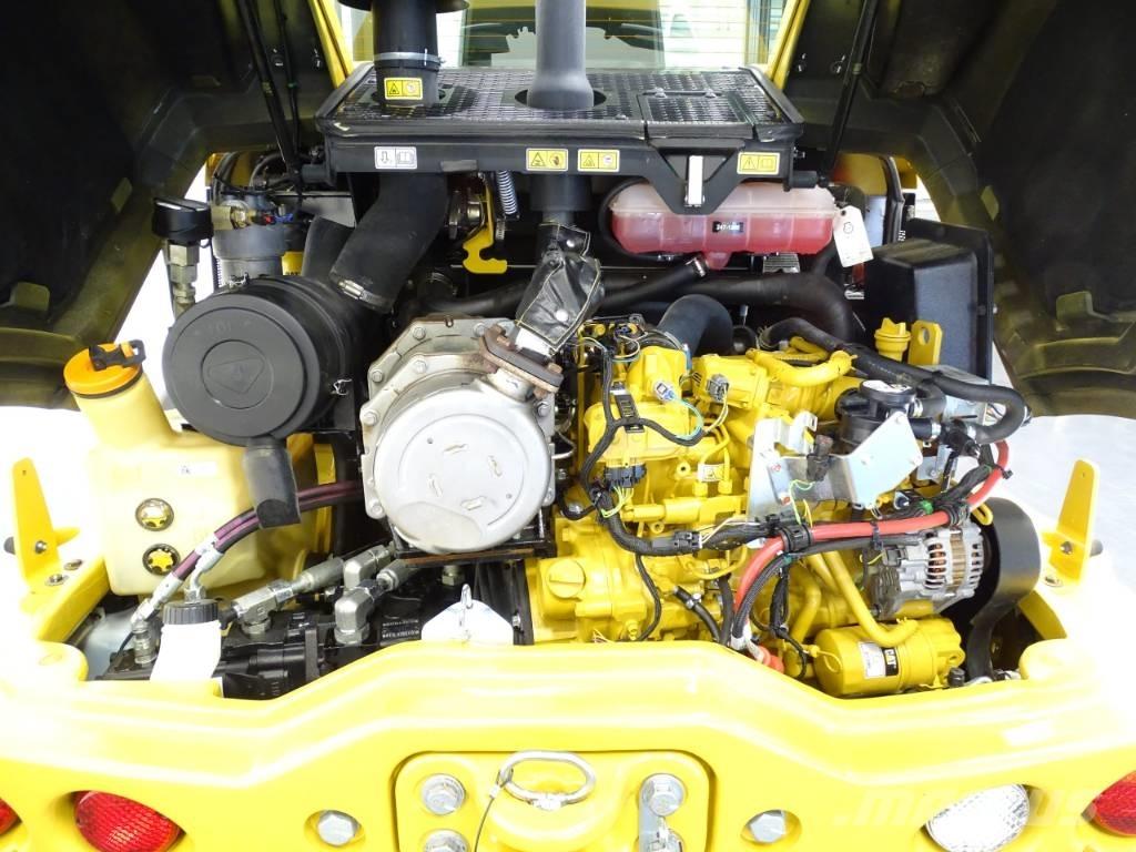 CAT 906M Utovarivači na točkove