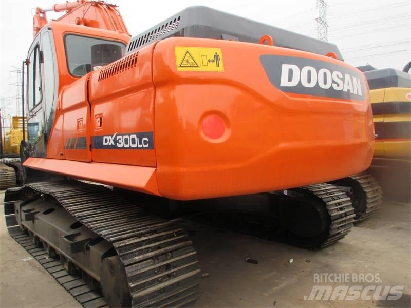 Doosan DX 300 Bageri guseničari