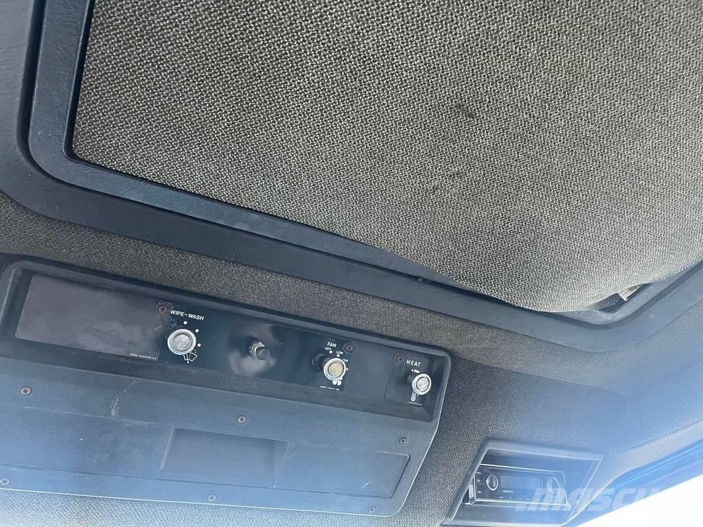 Ford 6610 II MYYTY Traktori