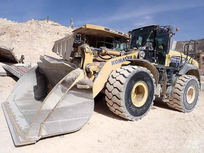 Komatsu WA475 Utovarivači na točkove