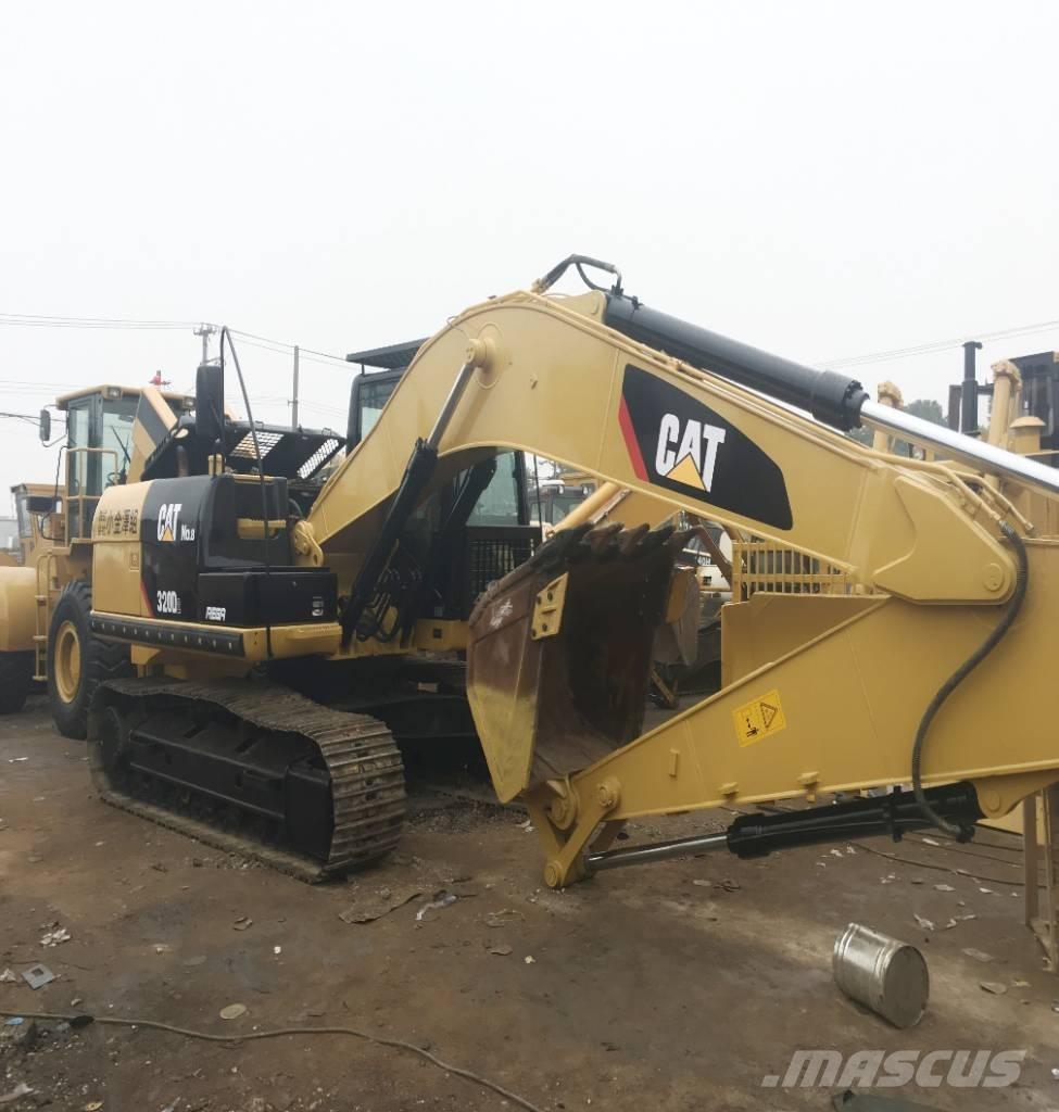 CAT 320D2L Bageri guseničari