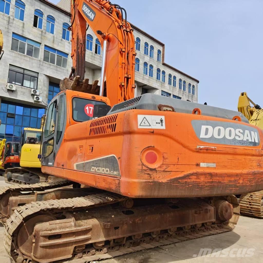 Doosan DX 300 LC Bageri guseničari