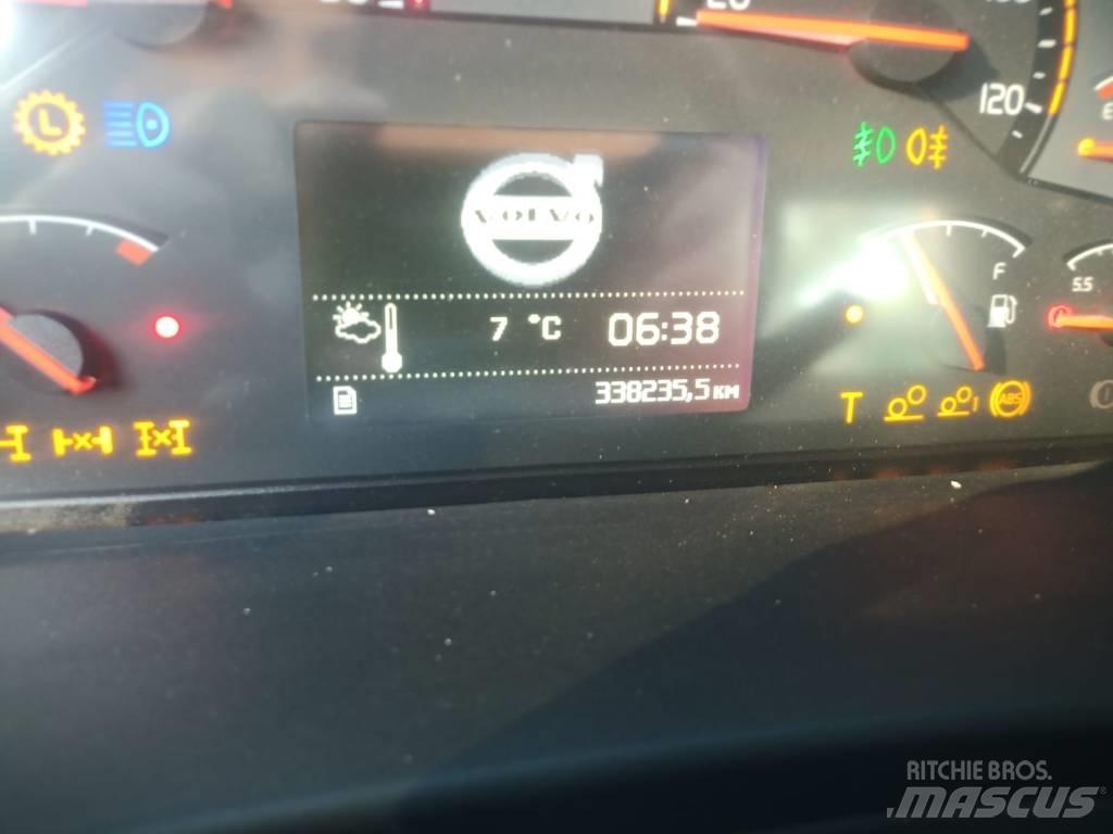 Volv FM 330 Kamioni za podizanje kablova