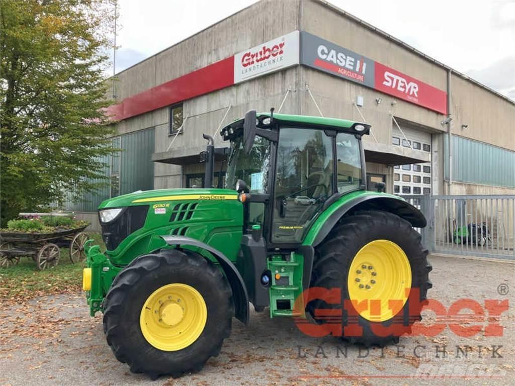 John Deere 6130 R Traktori
