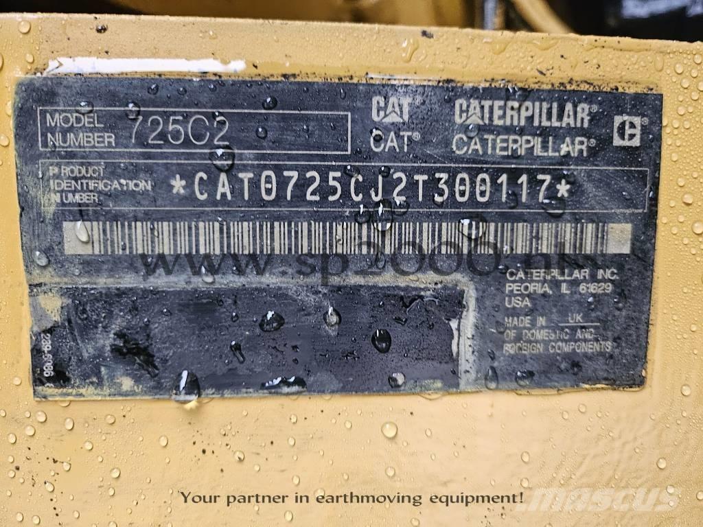 CAT 725C2 Zglobni damperi