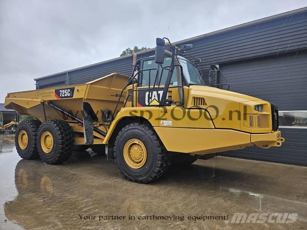 CAT 725C2 Zglobni damperi