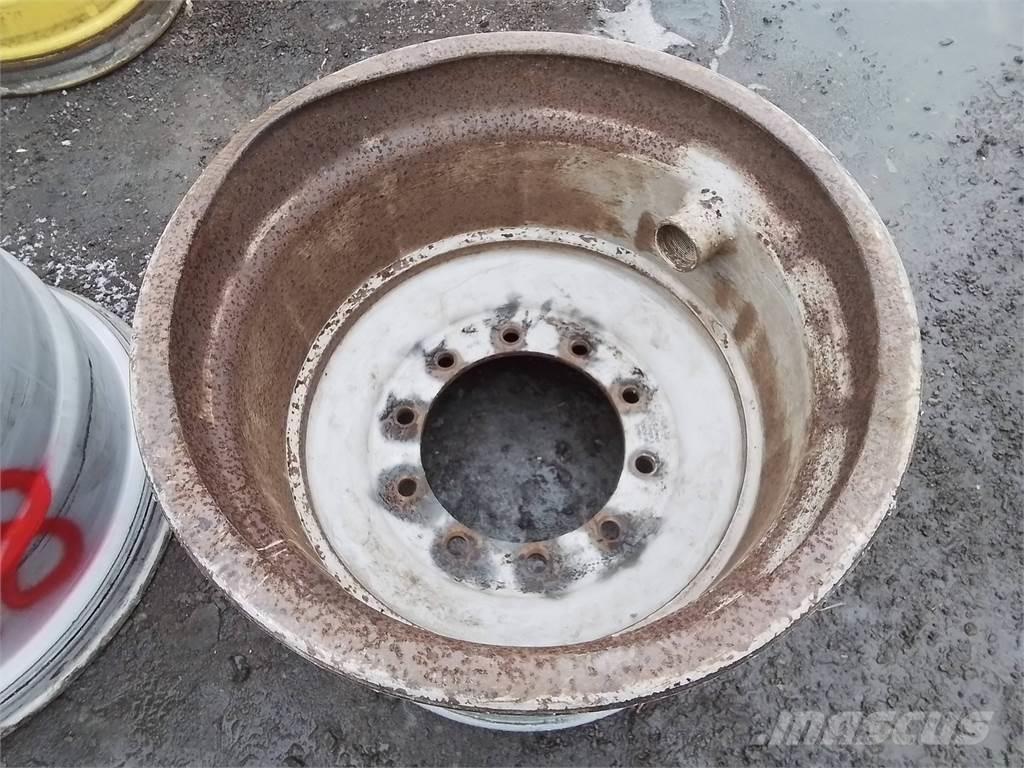 Valmet 890 20x26,5 Gume, točkovi i felne