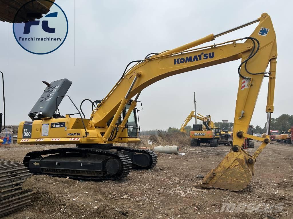 Komatsu 360 Bageri guseničari