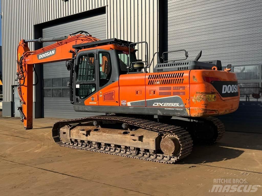 Doosan DX255NLC-5 Bageri guseničari