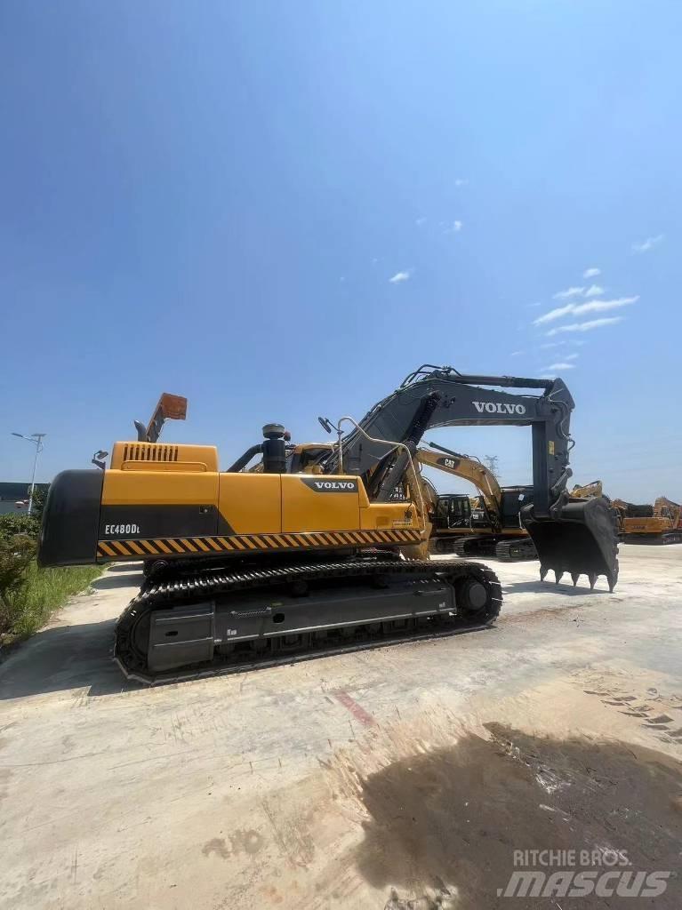 Volvo EC 480 D L Midi bageri 7t – 12t