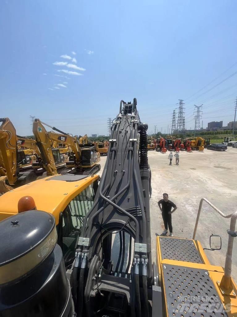Volvo EC 480 D L Midi bageri 7t – 12t