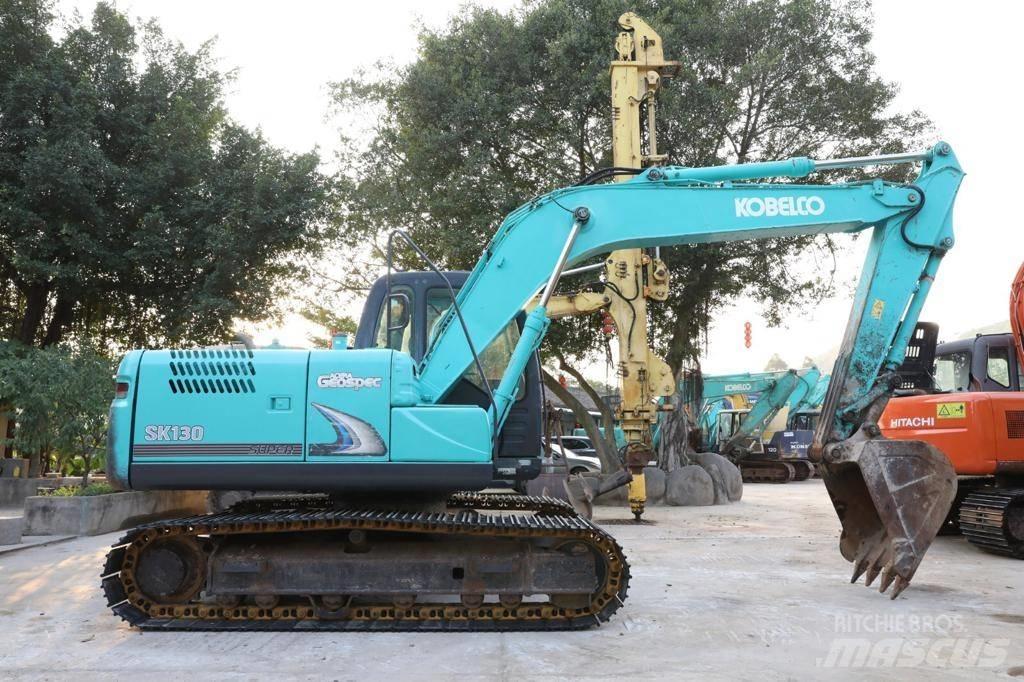 Kobelco SK130 Midi bageri 7t – 12t