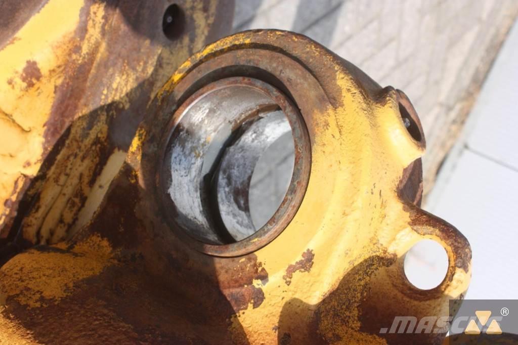 CAT D9H Ripper Ostale komponente za građevinarstvo