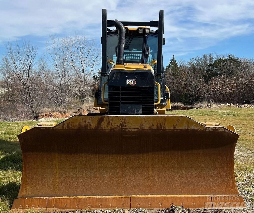 CAT D 4 Buldožeri guseničari