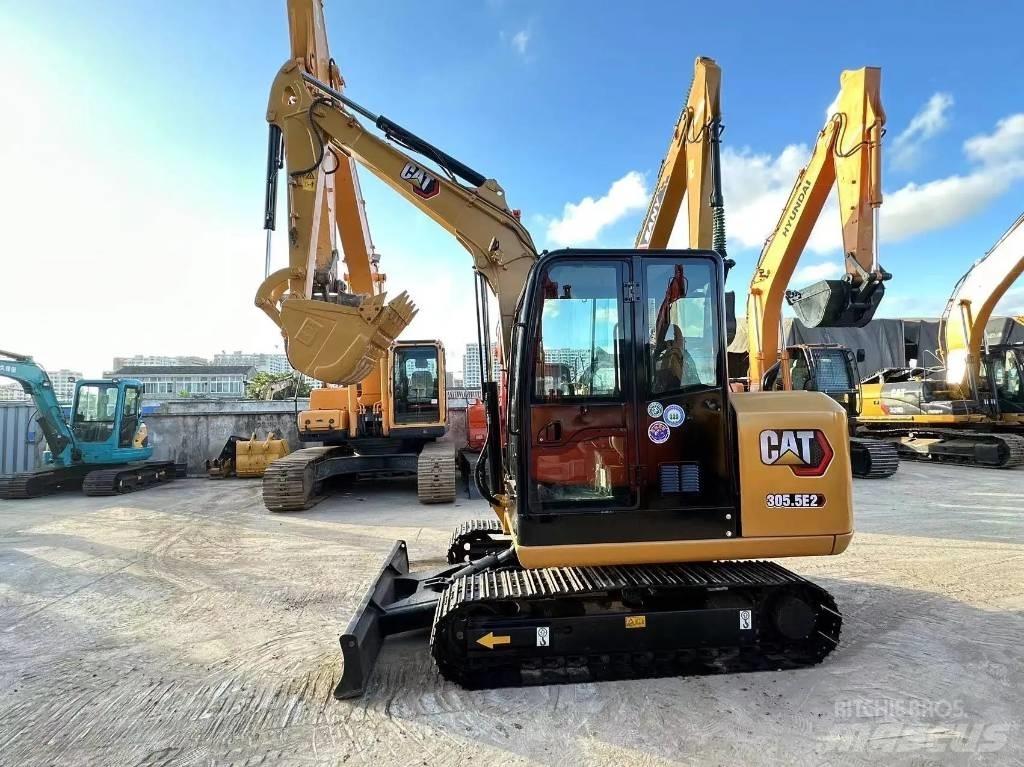 CAT 305.5E2 Bageri guseničari