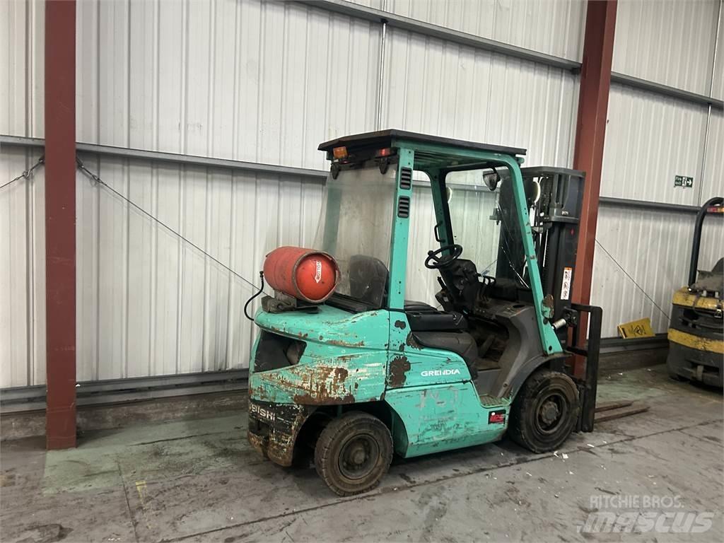Mitsubishi FG25NT Plinski viljuškari