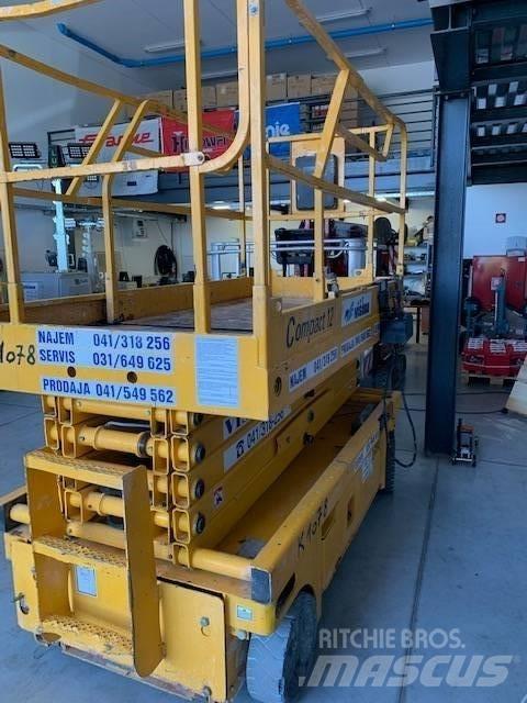 Haulotte Compact 12 Makazaste platforme