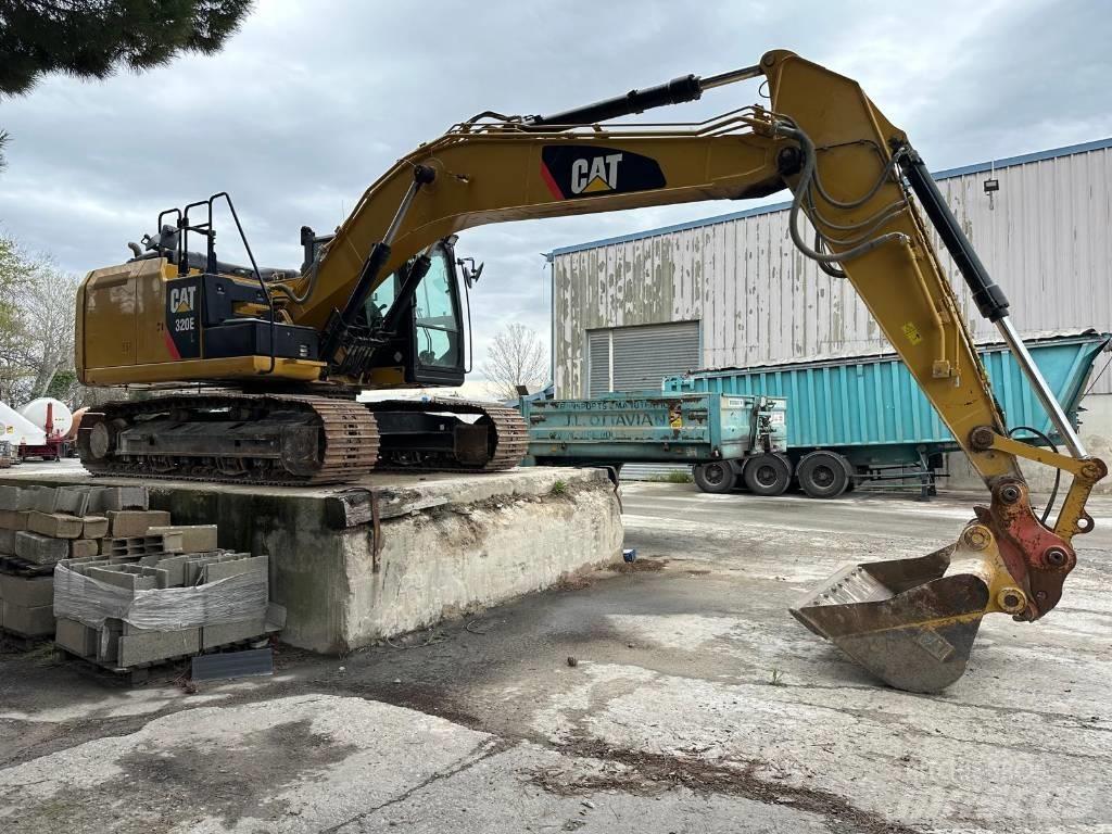 CAT 320 EL Bageri guseničari