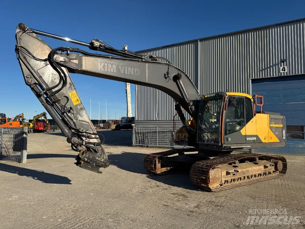 Volvo EC 250 EL Bageri guseničari