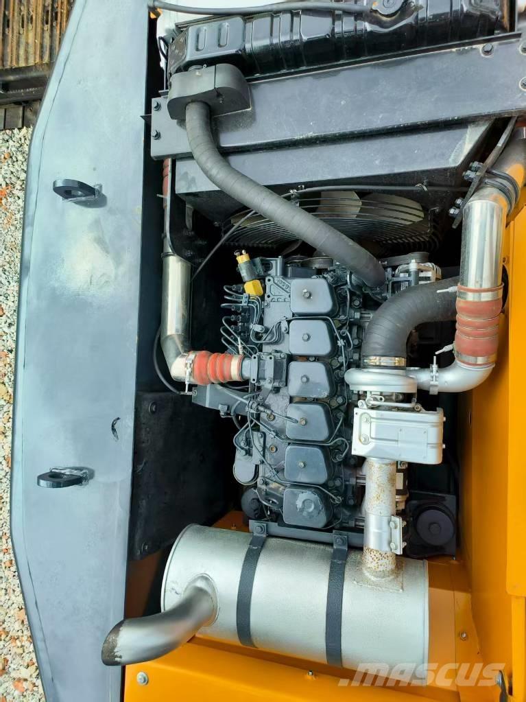 Hyundai HX220HD Bageri guseničari