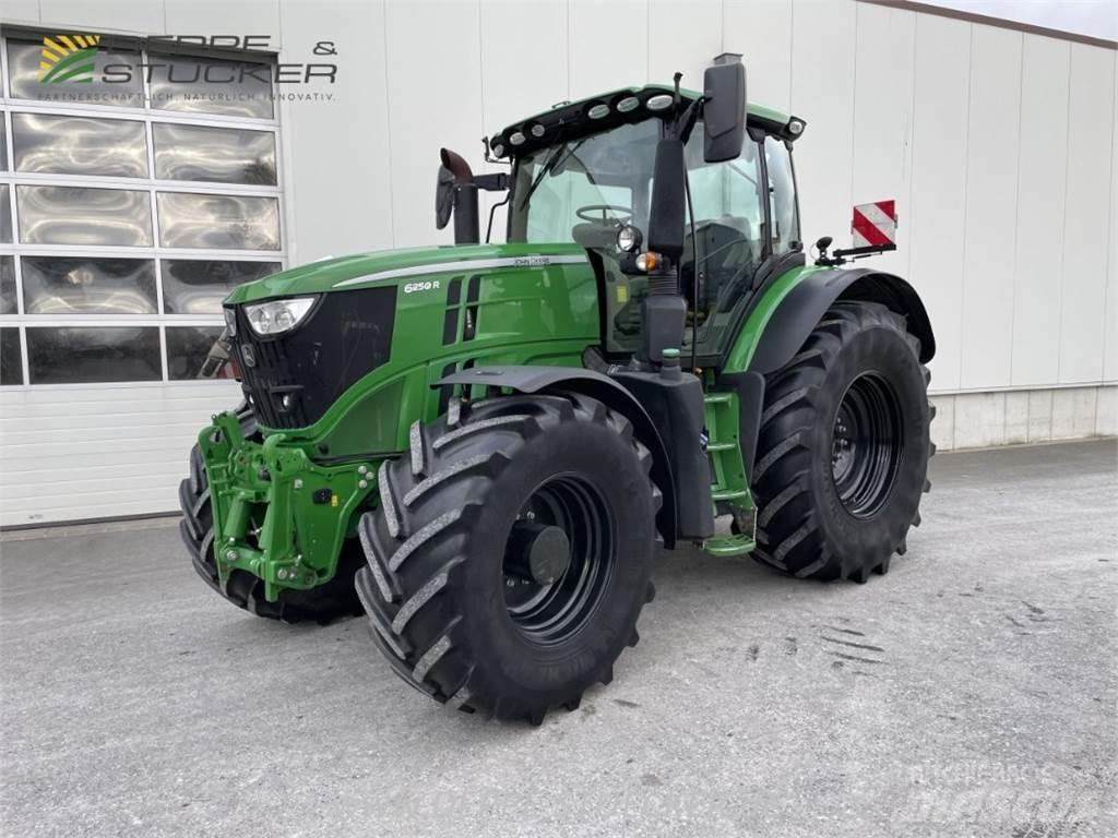 John Deere 6250R Traktori