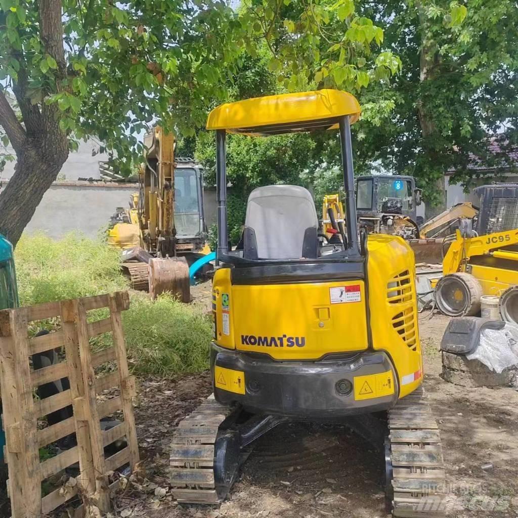 Komatsu PC20MR-3 Mini bageri < 7t