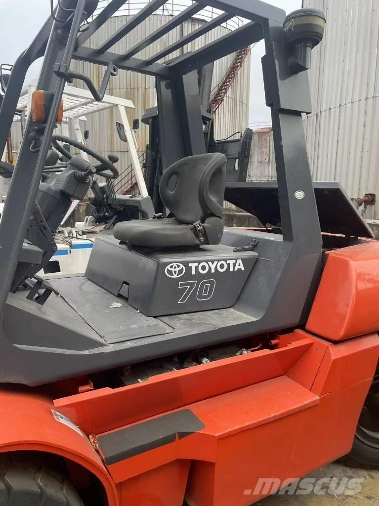 Toyota 7 Ton Dizelski viljuškari