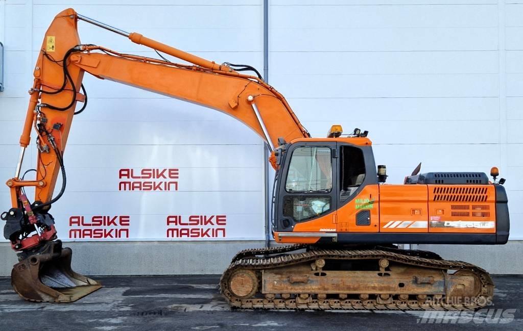 Doosan DX 255 LC-3 Bageri guseničari
