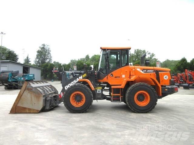 Doosan DL250-5 Utovarivači na točkove