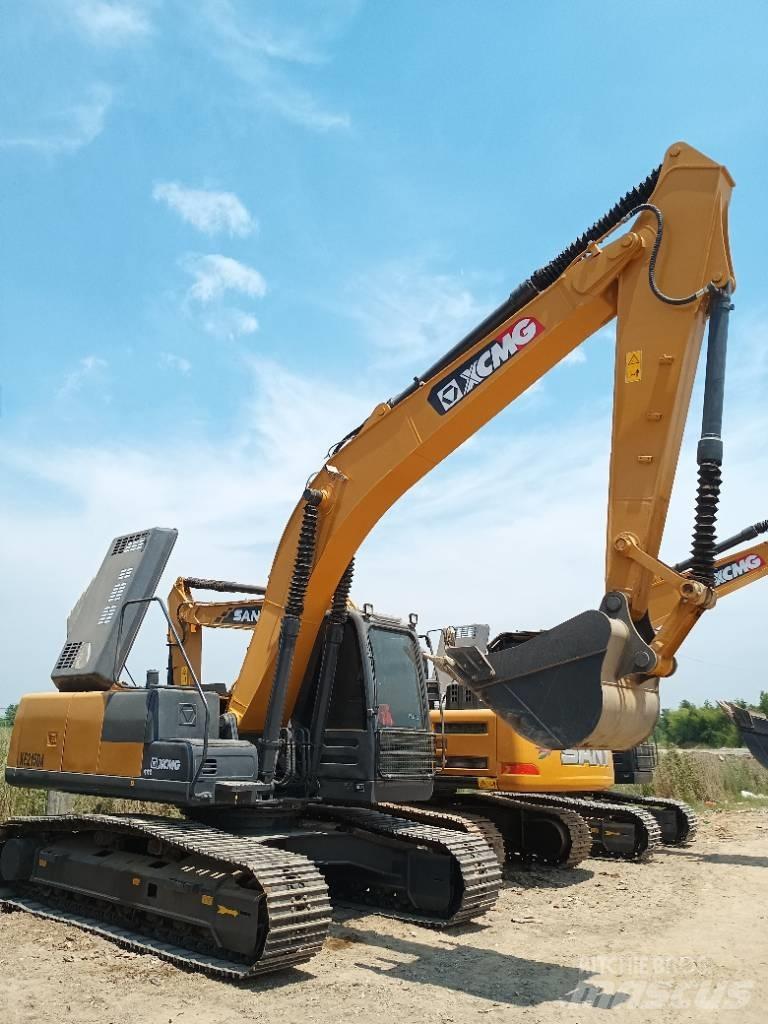 XCMG XE215DA Bageri guseničari