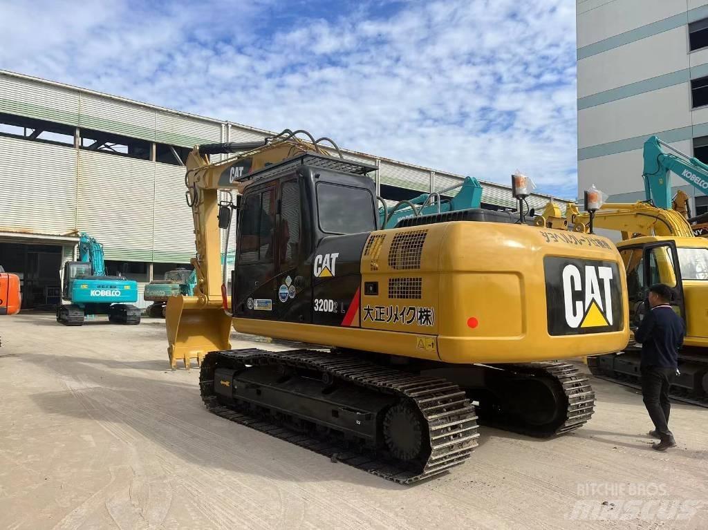 CAT 320 D Bageri guseničari