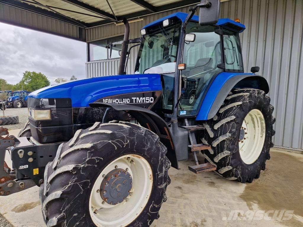 New Holland TM 150 Traktori
