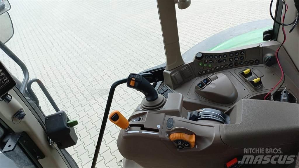 John Deere 6120M Traktori