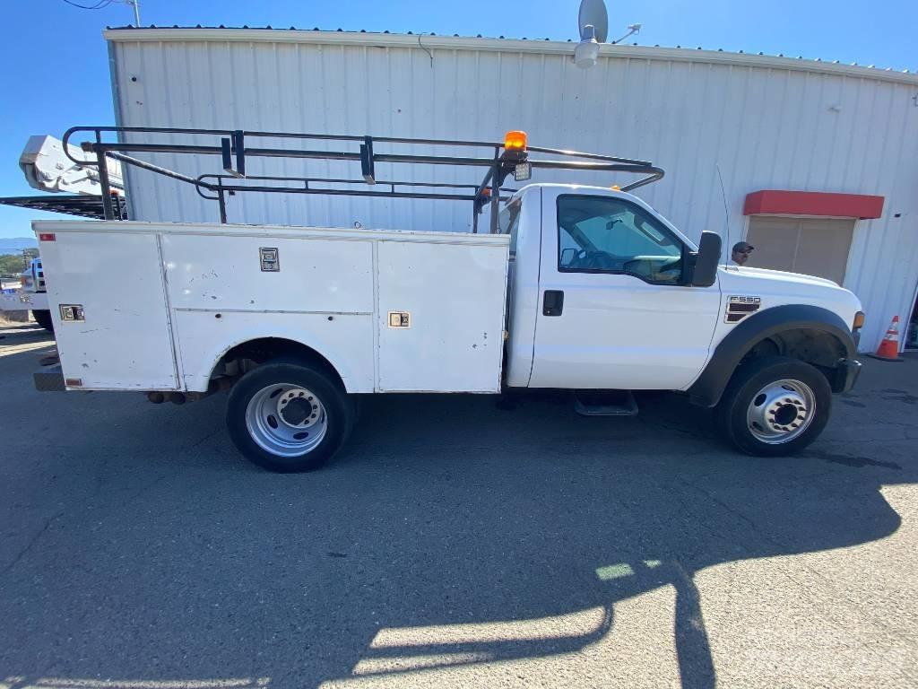 Ford F 550 Komunalna vozila za opštu namenu