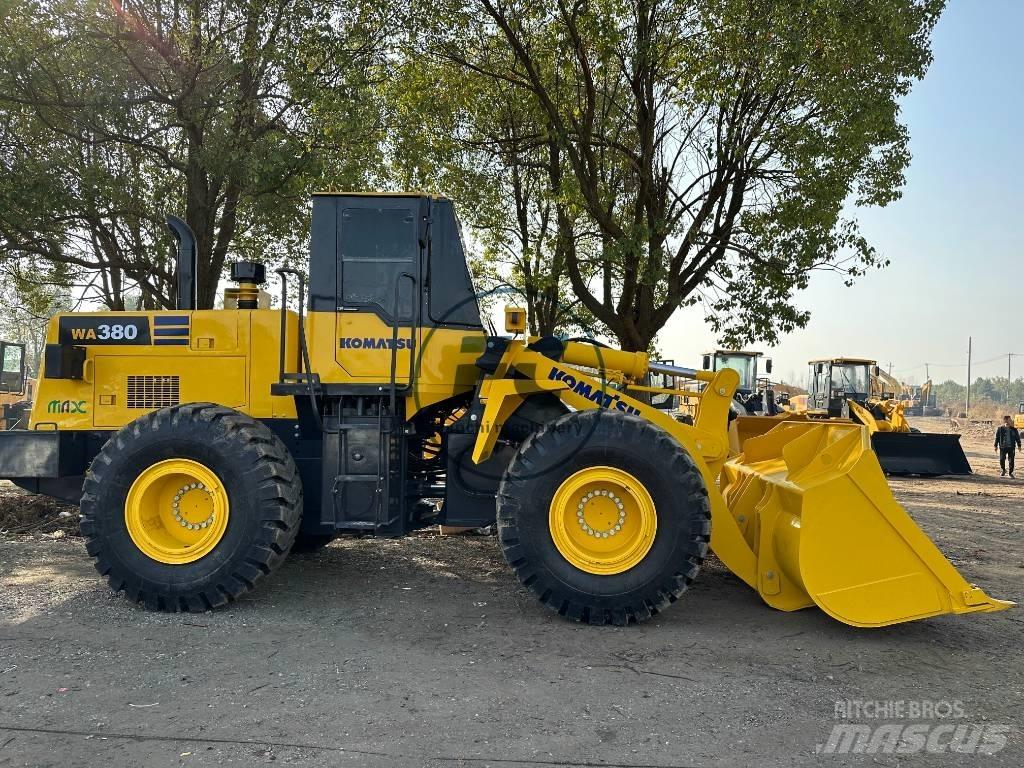 Komatsu WA 380 Utovarivači na točkove