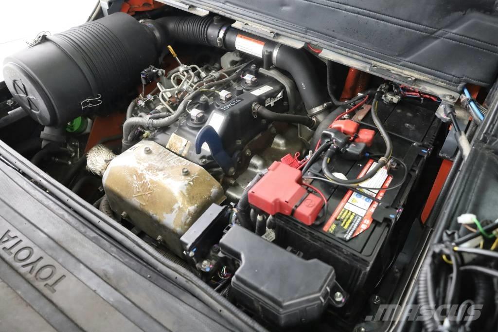 Toyota 40-8-FD-50-N Dizelski viljuškari