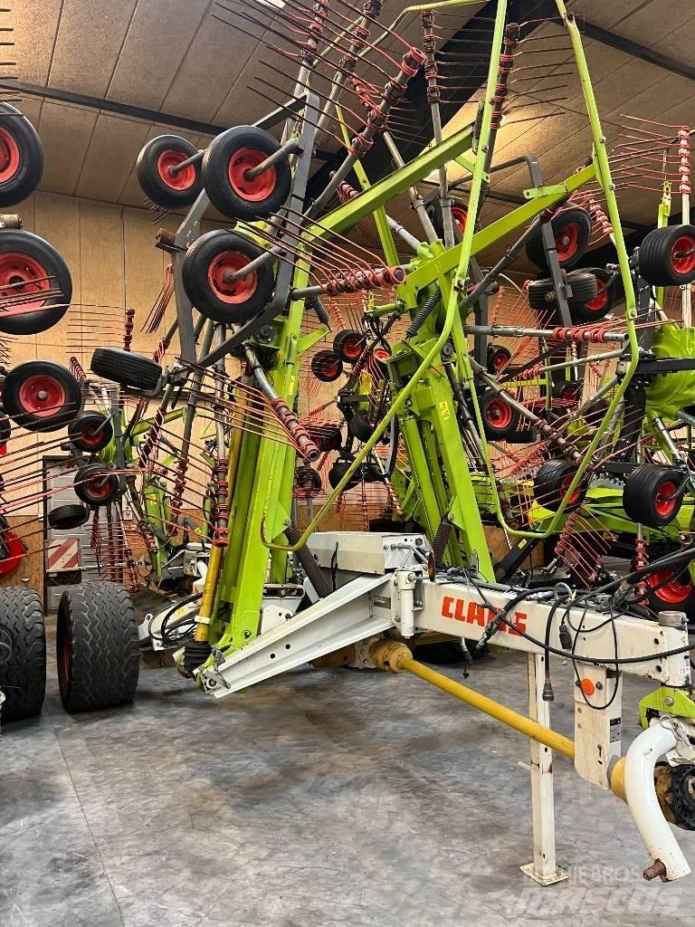 CLAAS LINER 3500 HHV Okretači i sakupljači sena