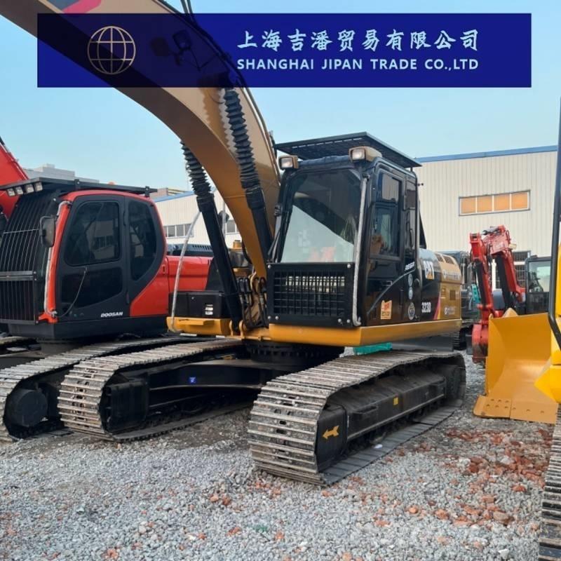 CAT 323 Bageri guseničari