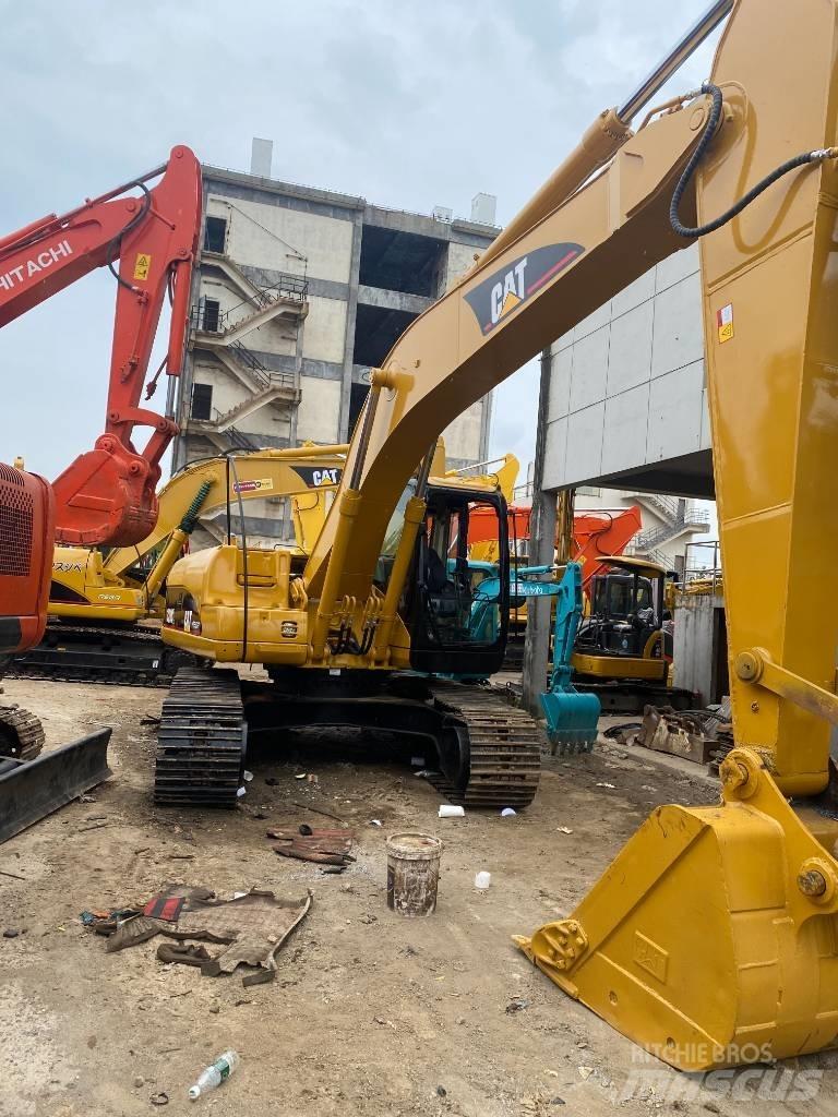 CAT 320 C L Bageri guseničari