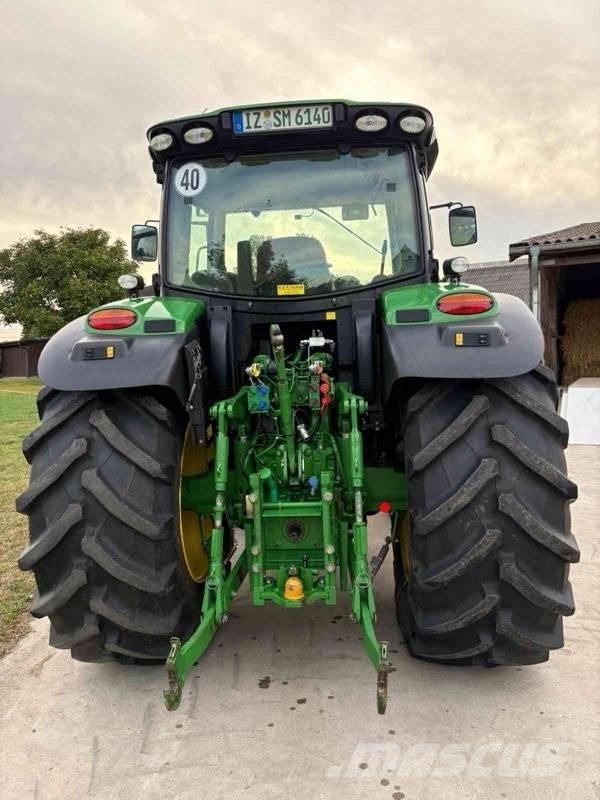 John Deere 6140R Traktori