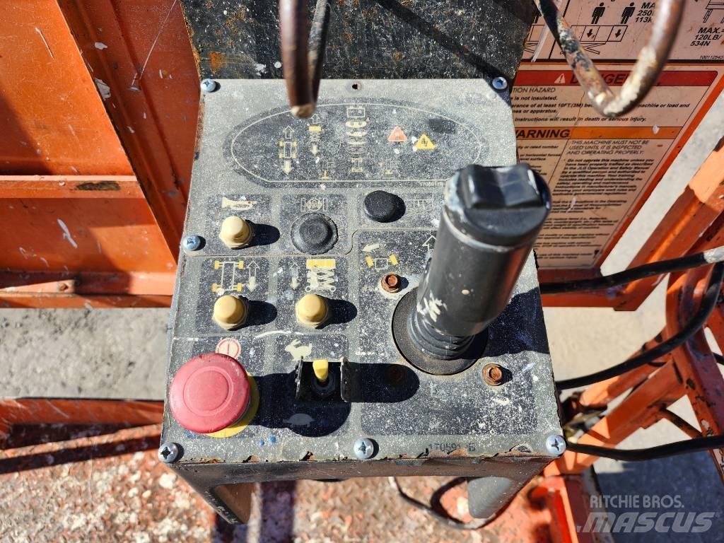 JLG 4069 LE Makazaste platforme