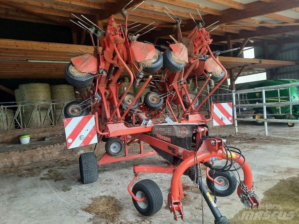 Kuhn Gf10802 tg2 Okretači i sakupljači sena