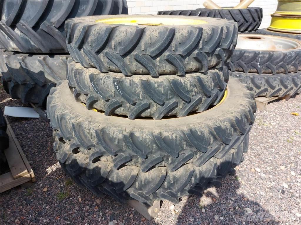 Kleber 270/95R32 Gume, točkovi i felne