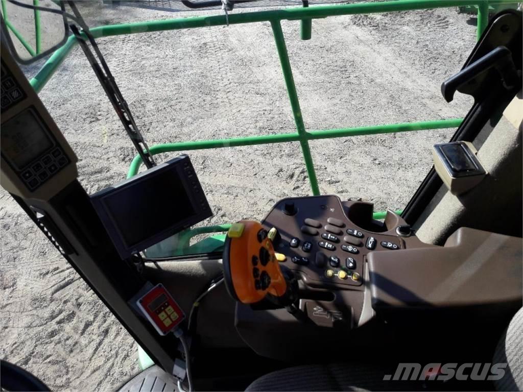 John Deere 7350 Mašine za stočnu hranu sa sopstvenim pogonom