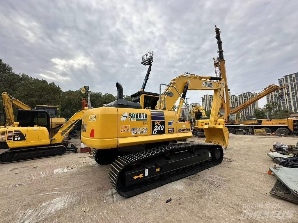 Komatsu PC 240 Bageri guseničari