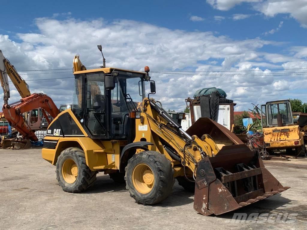 CAT 908 Utovarivači na točkove