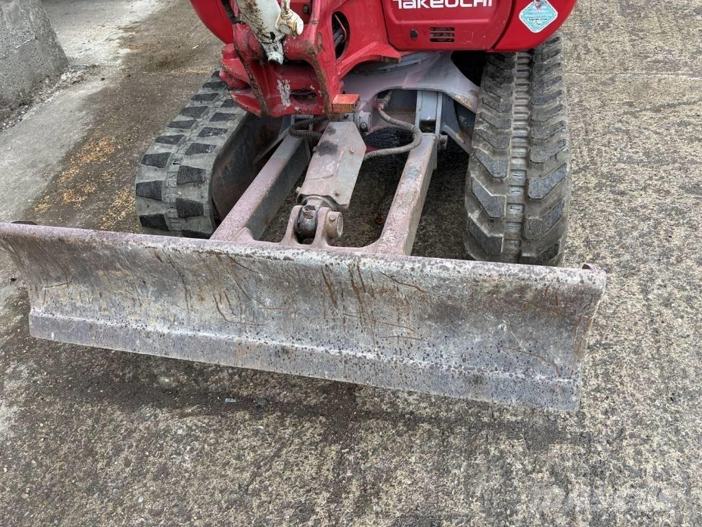 Takeuchi TB 230 Mini bageri < 7t