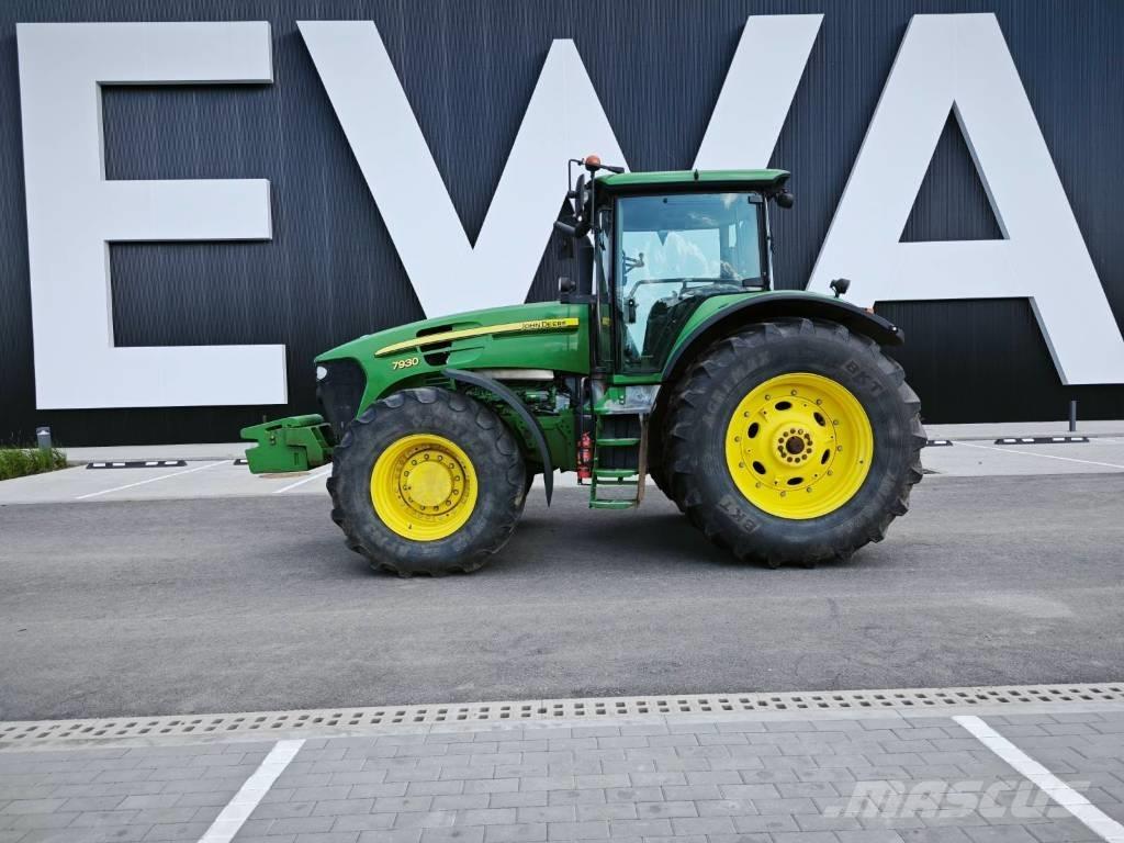 John Deere 7930 Traktori