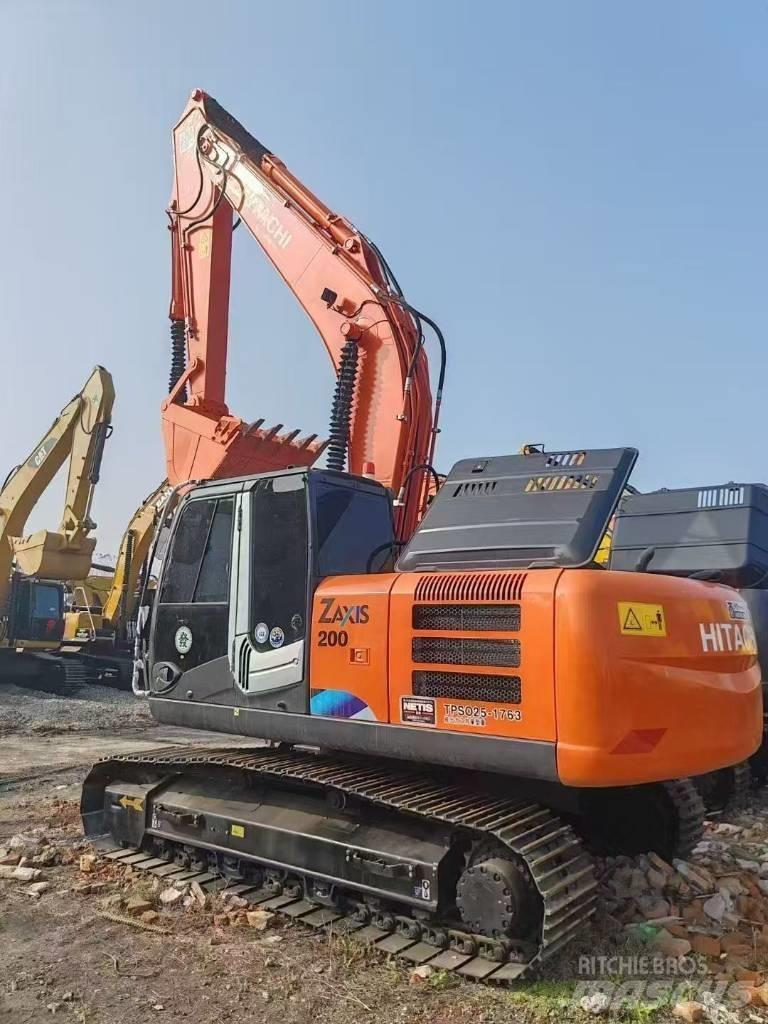 Hitachi 200-3 Bageri guseničari